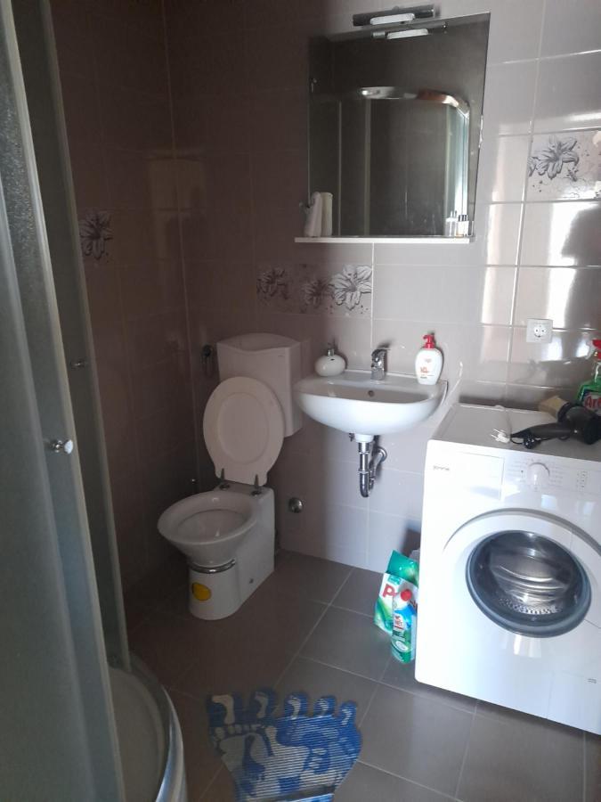 Apartman Zoran Livno Eksteriør billede