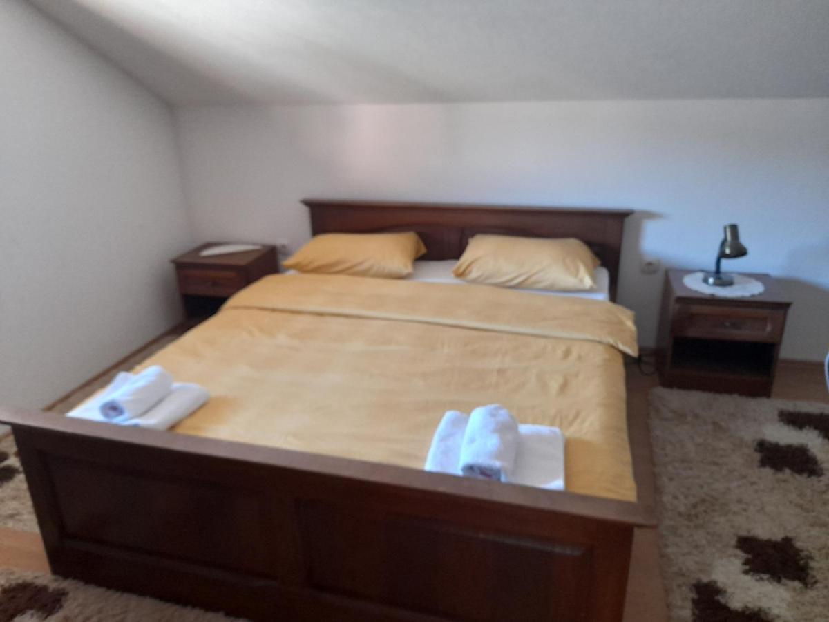 Apartman Zoran Livno Eksteriør billede